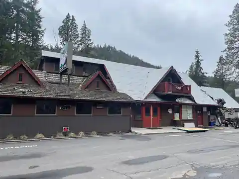Choosing the Right Commercial Roofing Company in Ellensburg, WA