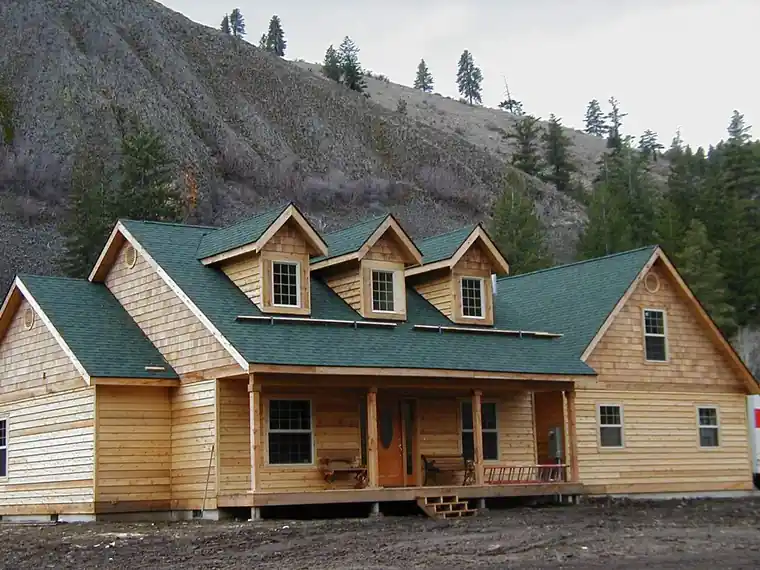 Which Roofing Material Lasts The Longest in Ellensburg WA