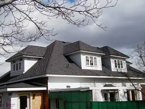 Roof Maintenance in Yakima: Tips Every Homeowner Should Know